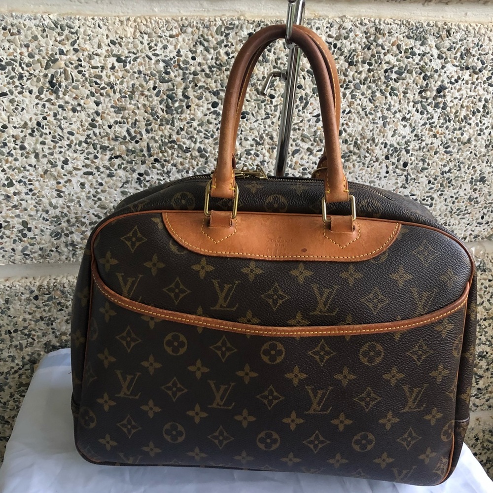 Louis Vuitton Deauville